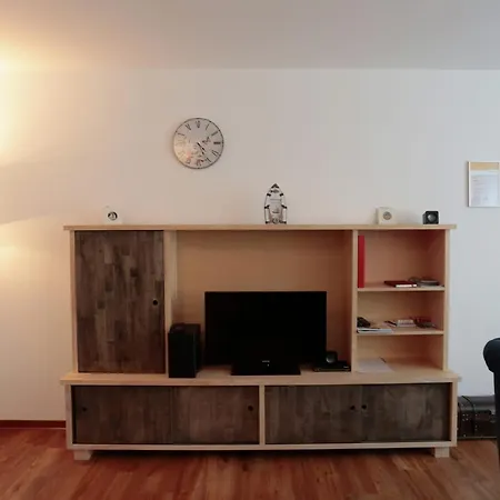 فيلة In Kuestelberg S Mountain