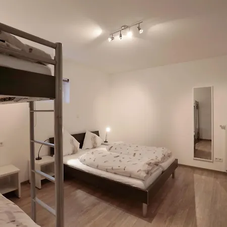 فيلة In Kuestelberg S Mountain *